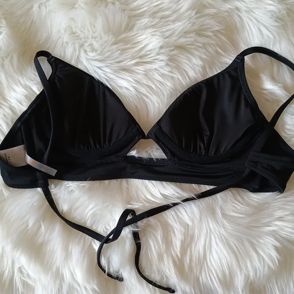 Cut Out Bikini Top - Picture 5 of 8